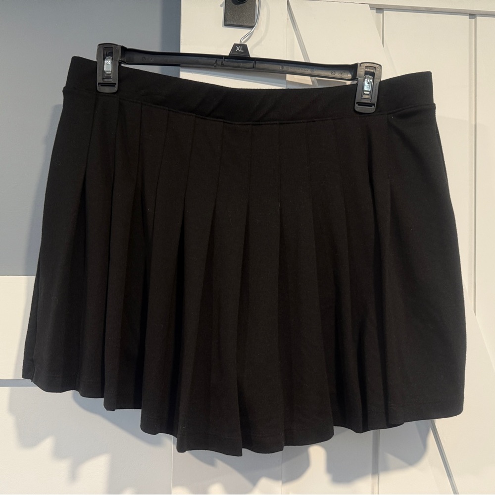Classic Black Pleated Skort